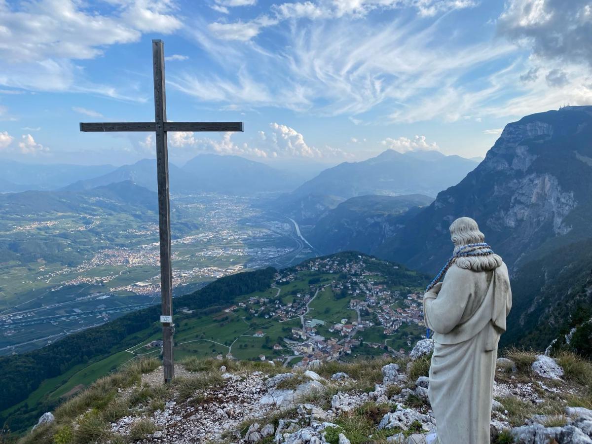 Enrosadira Appartement Molveno Buitenkant foto